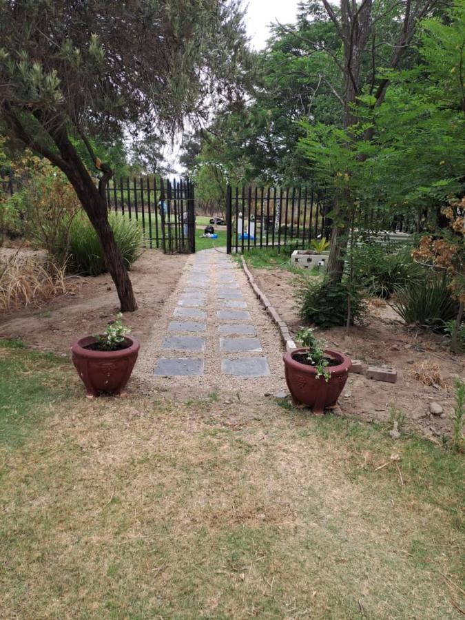 Hoopoe Haven Guest House Chartwell ภายนอก รูปภาพ