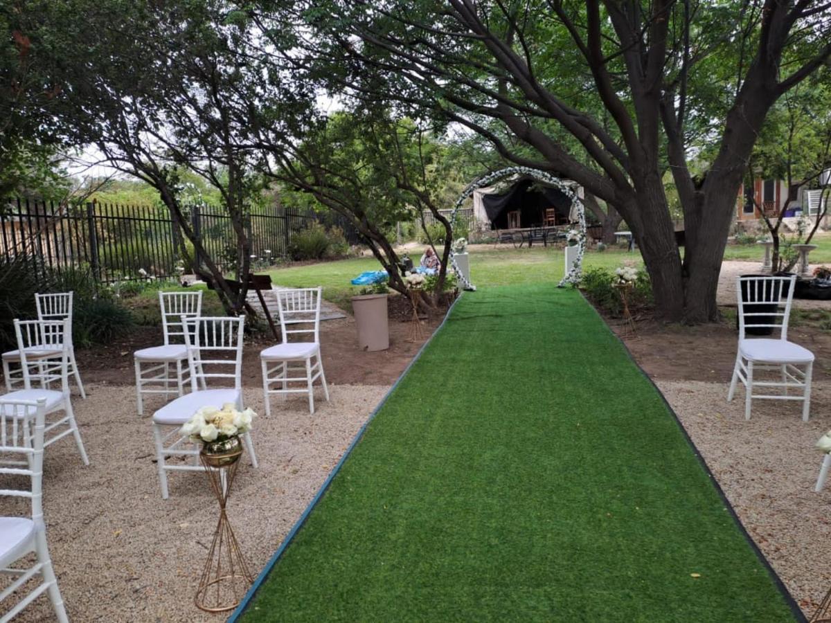 Hoopoe Haven Guest House Chartwell ภายนอก รูปภาพ