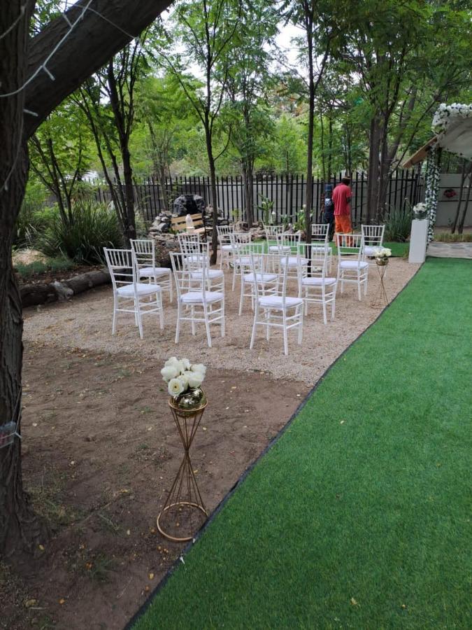 Hoopoe Haven Guest House Chartwell ภายนอก รูปภาพ