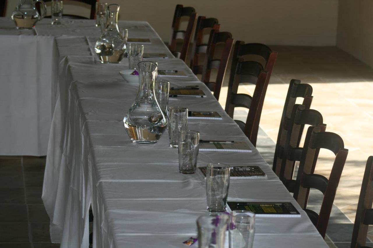 Hoopoe Haven Guest House Chartwell ภายนอก รูปภาพ