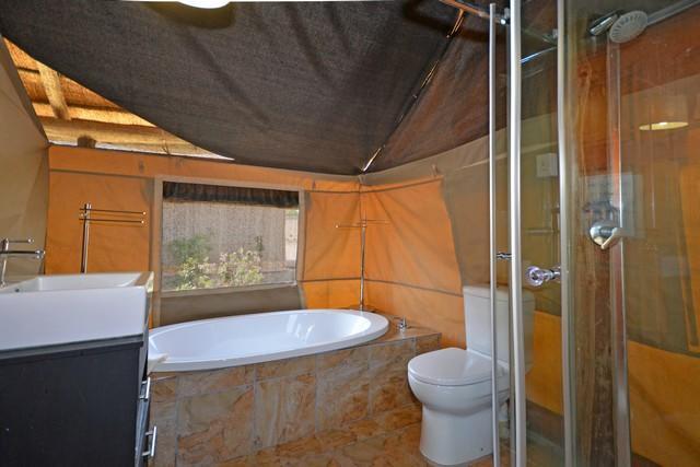 Hoopoe Haven Guest House Chartwell ภายนอก รูปภาพ